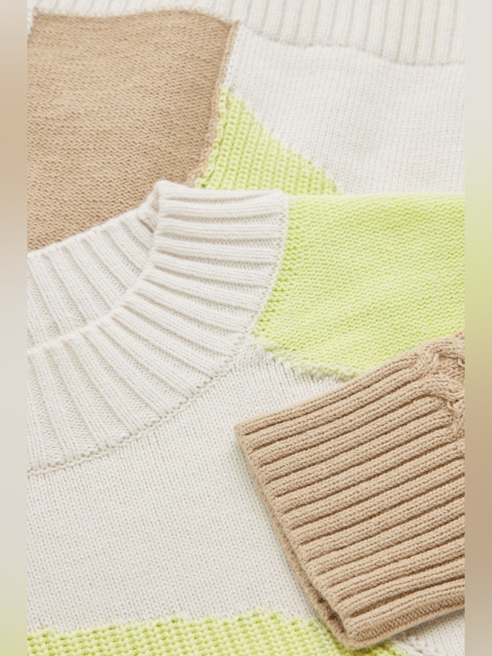 COS crewneck color block wool-cotton sweater with neon green detailing - Picture 5 of 12